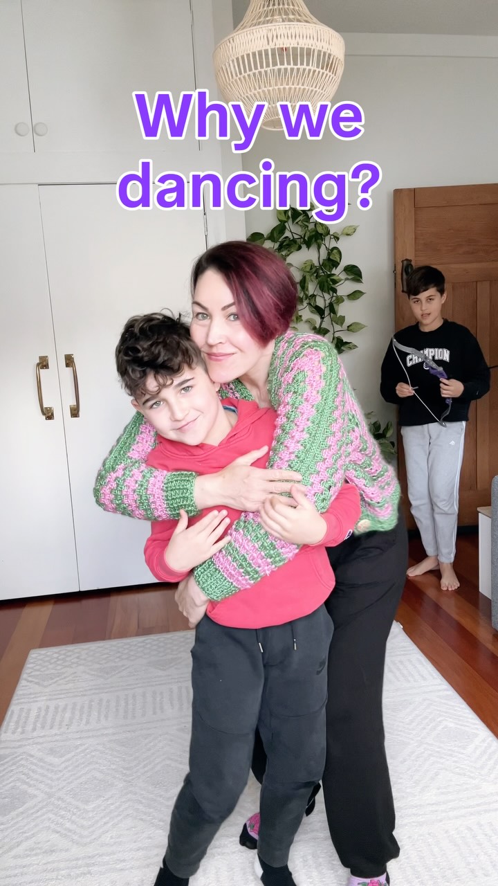 Why we dancin’? 💃🕺😂

Because after 2 weeks of the flu, we’re finally feeling like ourselves again